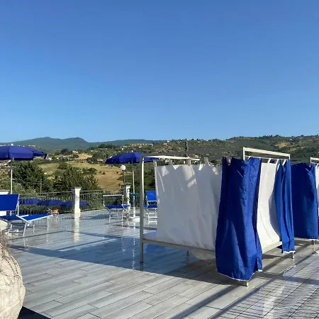 公寓式酒店 Serra Marina And *